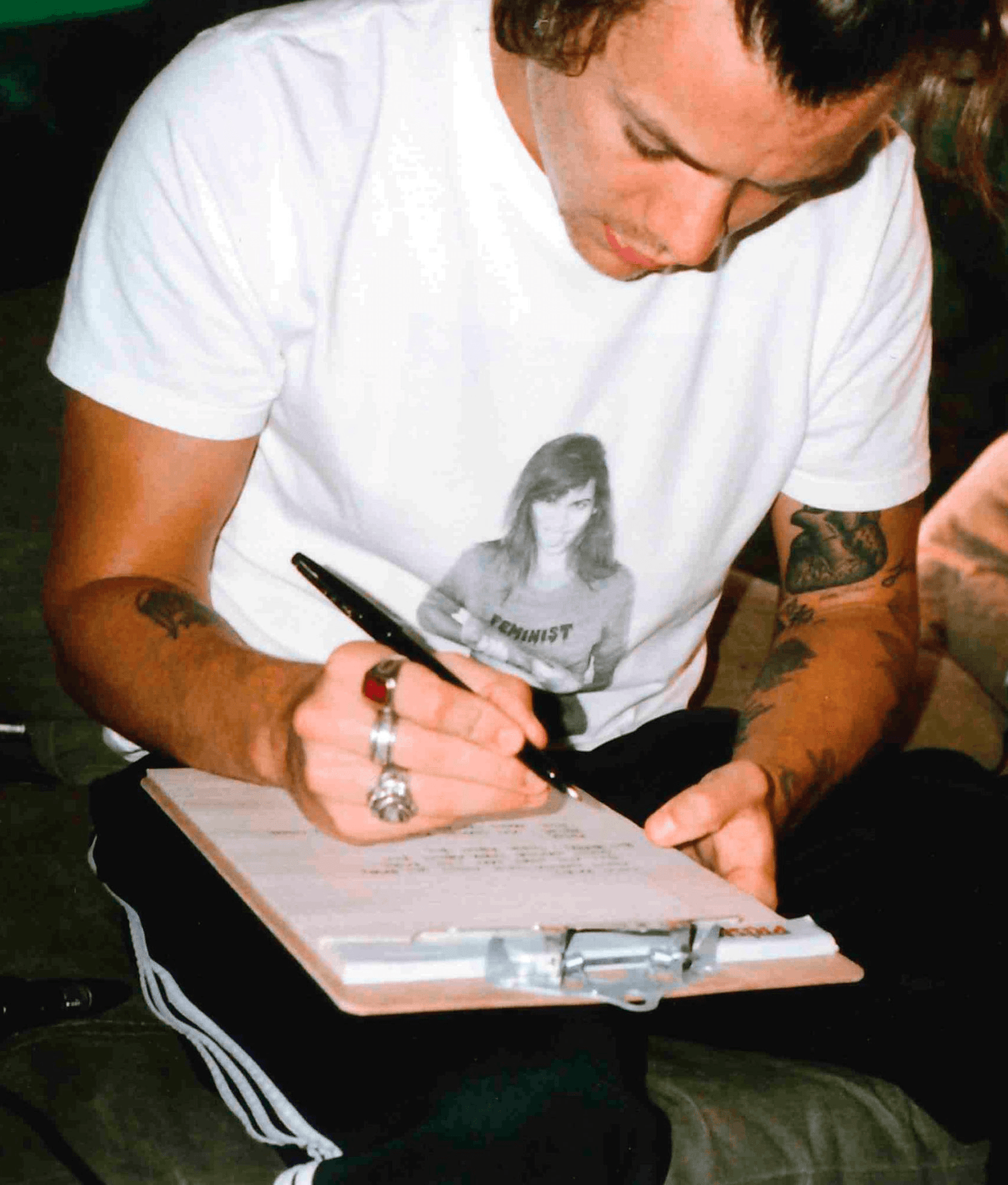 FINE LINE | HARRY STYLES LANÇA NOVO ÁLBUM E ENCERRA DÉCADA COM OBRA ...